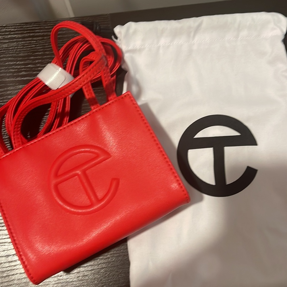 Telfar Bag Security Program IV - Small (Red) - Picture 3 of 4